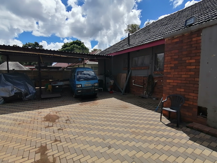 4 Bedroom Property for Sale in Stilfontein Ext 4 North West